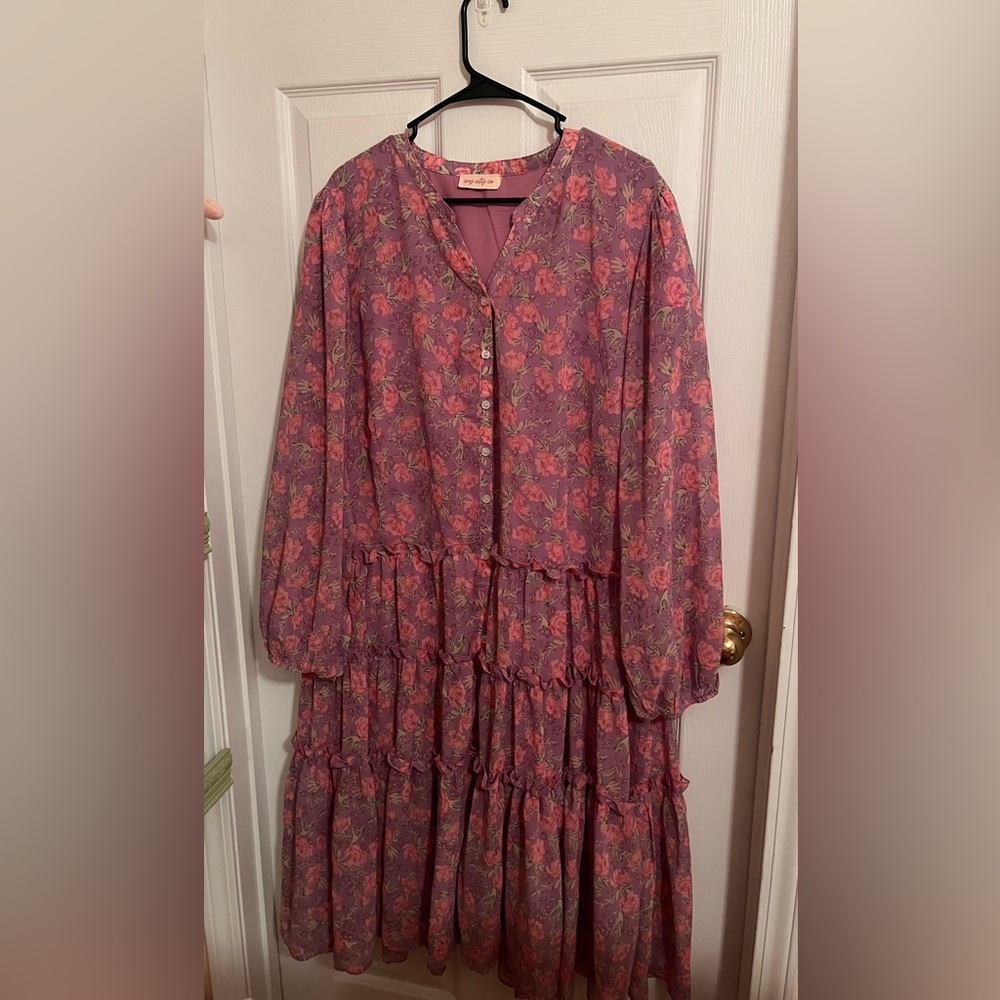 Ivy City Co Floral Lydia Dress Excellent Used Condition